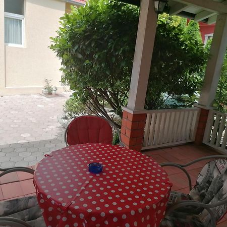 Apartman Centar ครูเชวัซ ภายนอก รูปภาพ