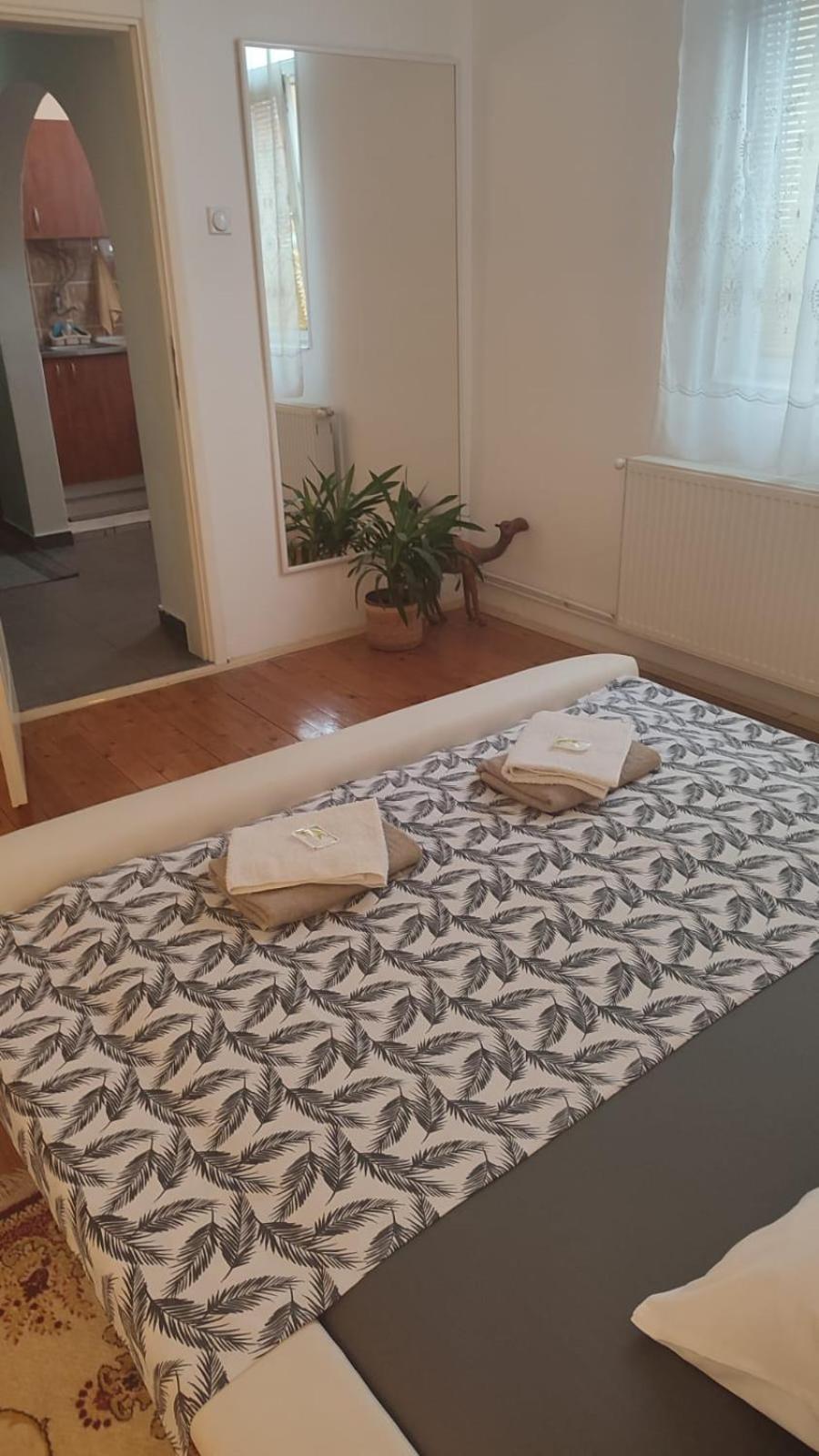 Apartman Centar ครูเชวัซ ภายนอก รูปภาพ
